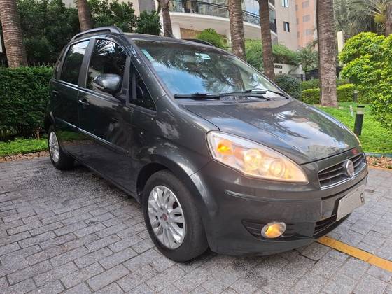 FIAT IDEA 1.4 MPI ATTRACTIVE 8V FLEX 4P MANUAL FIAT IDEA 1.4 MPI ATTRACTIVE 8V FLEX 4P MANUAL